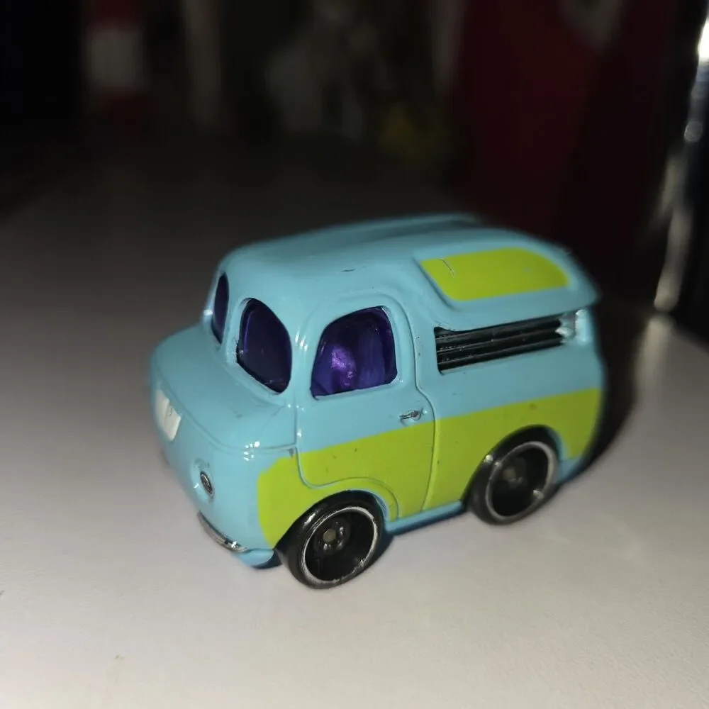 2020 HOT WHEELS DISNEY PIXAR TOY STORY BUNNY 1:64 DIECAST 2